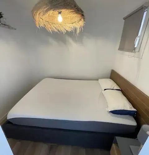 Perle D - Bord De アパート *